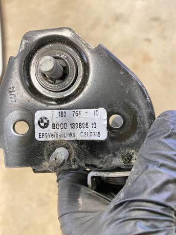 Замок капота, правый 51237183764 BMW