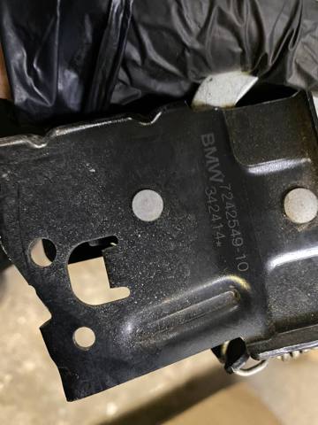 51237242549 BMW Замок капота правый купить в Житомир