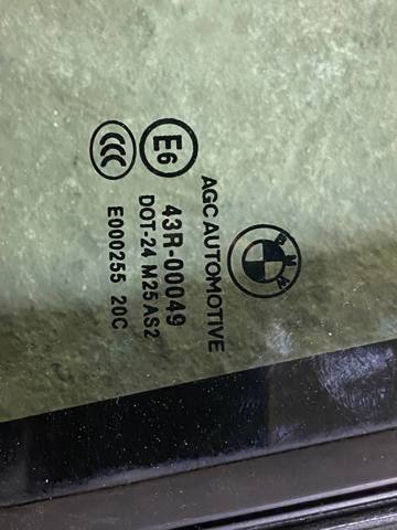 51357381348 BMW Стекло-форточка двери задней правой купить в Харьков