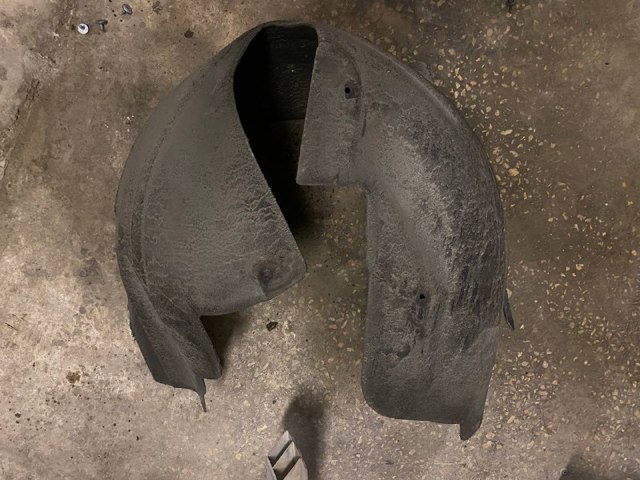51717186730 BMW Подкрылок задний правый купить в Тернополь