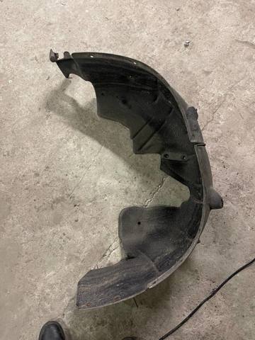 Подкрылок задний левый 51717346041 BMW