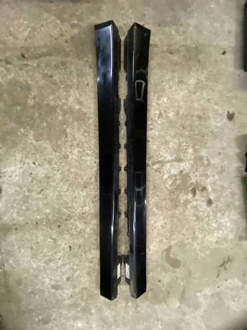 Накладка наружняя (молдинг) порога, правый 51777374614 BMW
