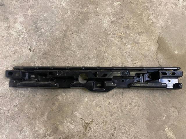Опора порога (крепление) 51777387343 BMW