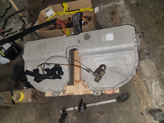 Батарейный модуль электромобиля 61278686084 BMW