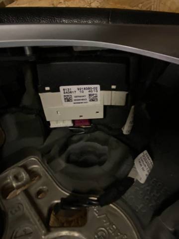 Модуль управления (ЭБУ) подрулевых переключателей 61319218380 BMW