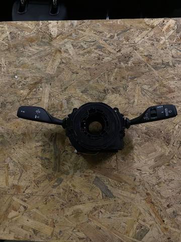 Переключатели подрулевые 61319368599 BMW