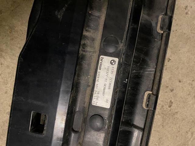 Датчик открытия крышки багажника/задней двери (ляды) 61357273666 BMW