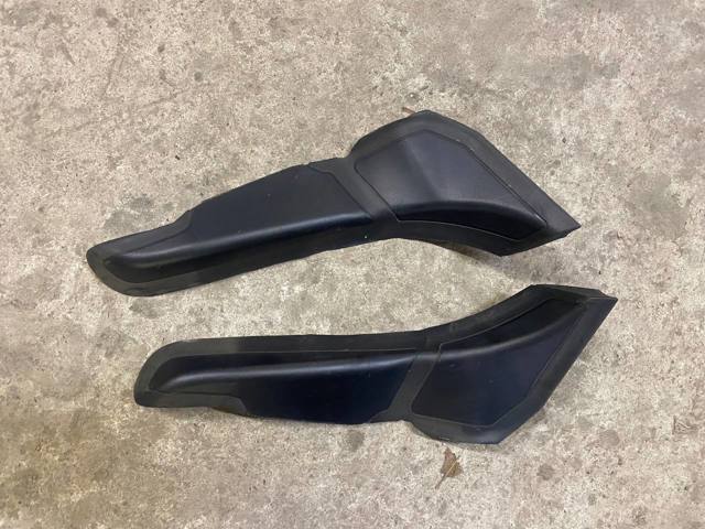 Накладка под задний фонарь, левый 63217382959 BMW