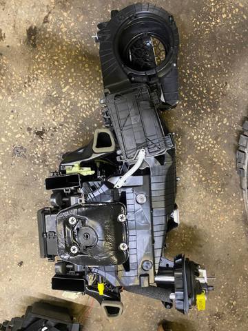 Корпус отопителя салона 64119361722 BMW