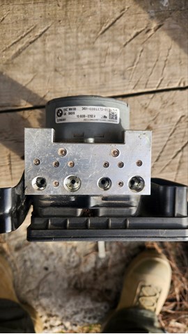 6881173 BMW купить в Тернополь
