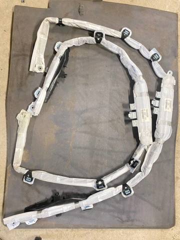 BMW 72129182225 Шторка боковая, левая в наличии Днепр