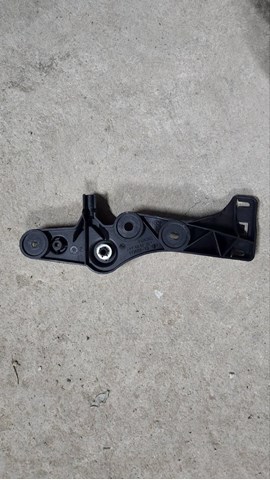 7326365 BMW Кронштейн ручки открывания капота купить в Тернополь