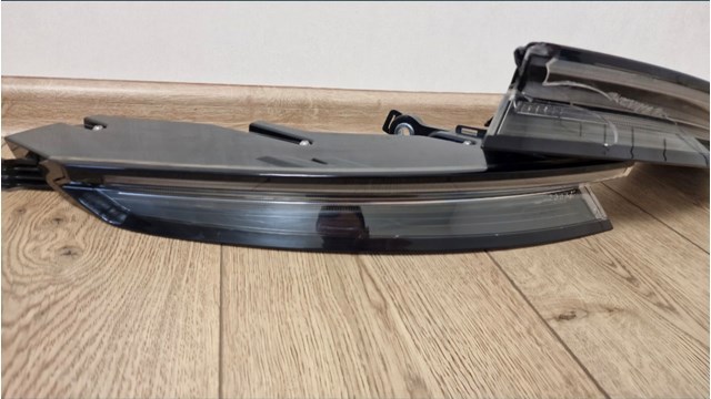 9J1945092G Фонарь задний правый купить Черкассы
