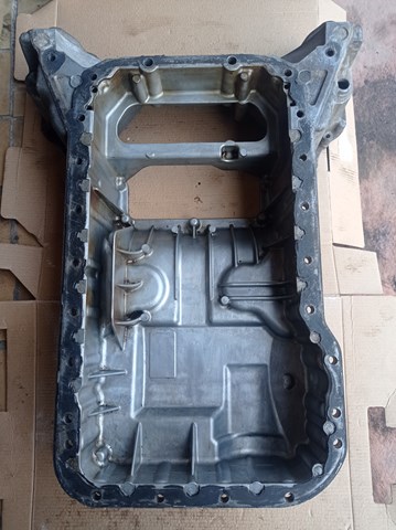 MERCEDES R2720140802 Поддон масляный картера двигателя, верхняя часть в наличии Львов