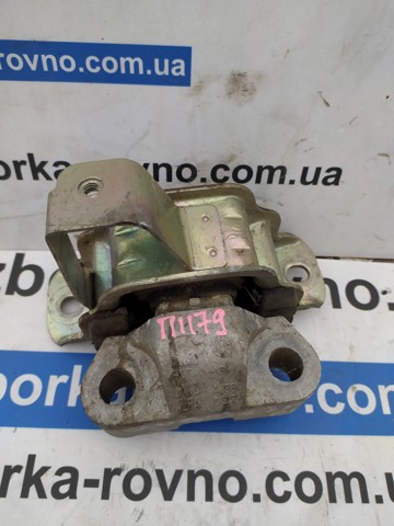 Левая подушка двигателя Citroen Nemo