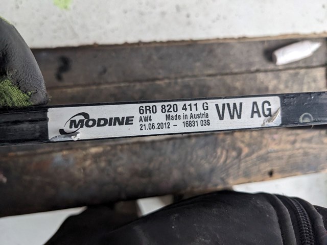 6R0820411G VAG Радиатор кондиционера купить в Ужгород