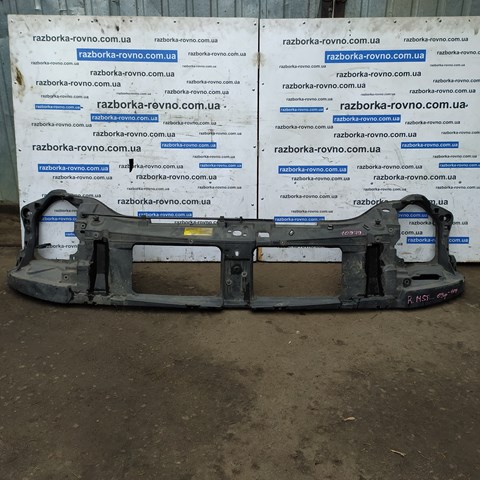 Панель передняя Renault Master II