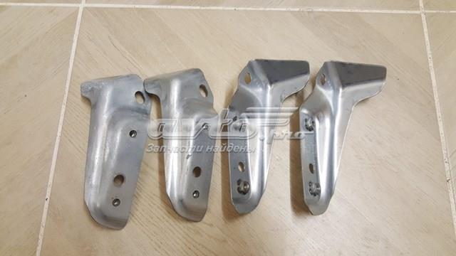 Кронштейн крепления бампера переднего левый 4L0807053 VAG