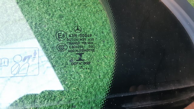 MERCEDES A2057300555 Стекло-форточка двери задней левой в наличии Одесса