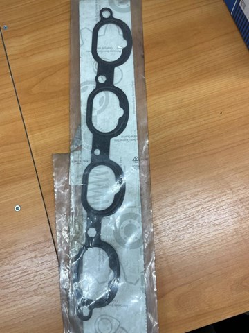 A1561410480 MERCEDES Прокладка впускного коллектора левая купить в Каменское