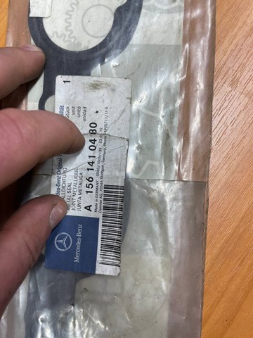 MERCEDES A1561410480 Прокладка впускного коллектора левая в наличии Ужгород