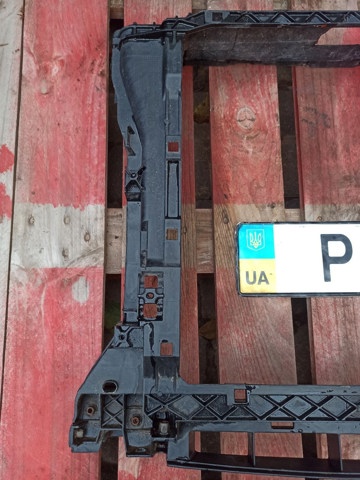 3V0805588 Рамка радиатора купить Ужгород
