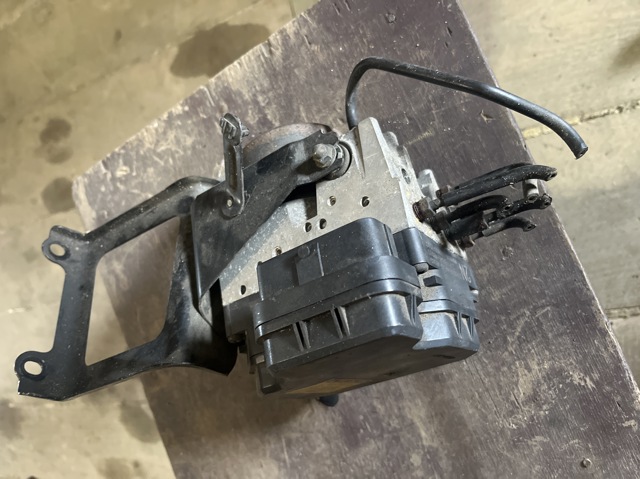 TOYOTA 4454048060 Блок АБС в наличии Сумы