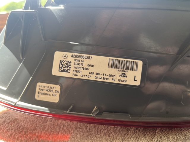 Фонарь задний левый A2059060357 MERCEDES