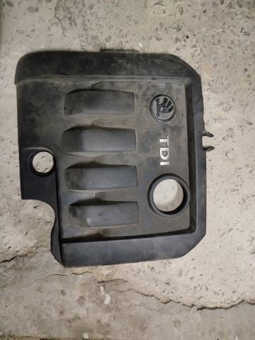 VAG 03G103925AA Крышка двигателя в наличии Кривой Рог