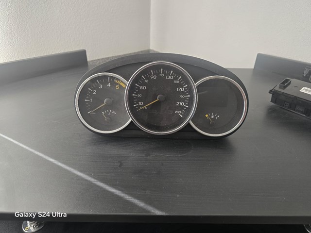 248104763R Панель приборов купить Хмельницкий