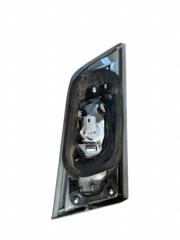 8158006380 TOYOTA Фонарь задний правый внутренний купить в Киев