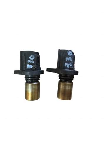 Датчик оборотов распредвала Тойота Авенсис II