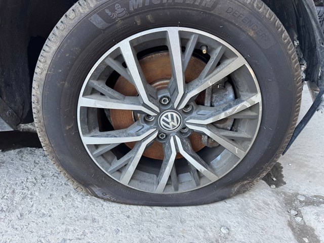 VAG 5NN601025KNQ9 Диски колесные литые (легкосплавные, титановые) в наличии Чернигов