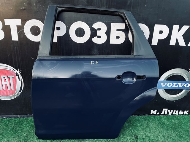 Дверь задняя, левая 1702414 FORD
