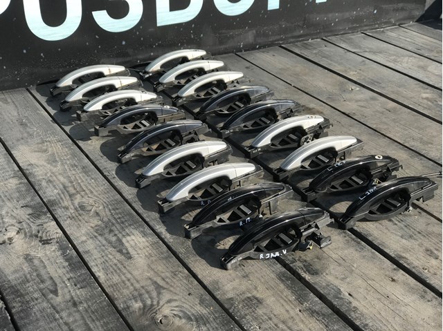 Ручка двери передней наружная левая 3M51R22404 FORD