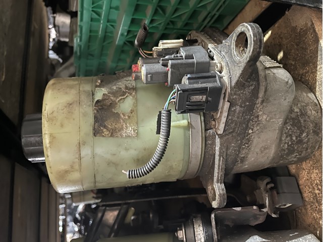 Помпа ГУР 4M513K514CA FORD