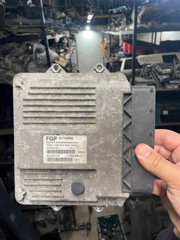 Модуль управления двигателем 51784560 FIAT