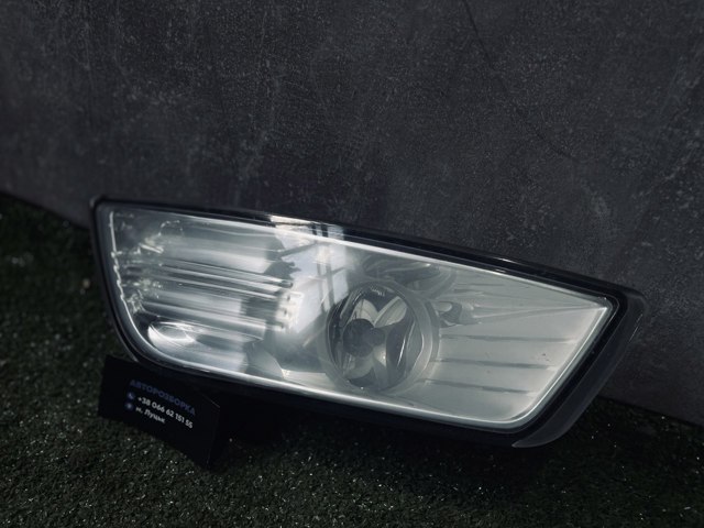 Туманка правая 7S7115K201AD FORD