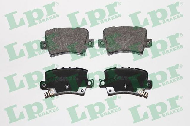 Колодки на тормоз задний дисковый 05P1273 LPR