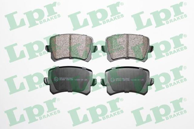 Колодки на тормоз задний дисковый 05P1390 LPR