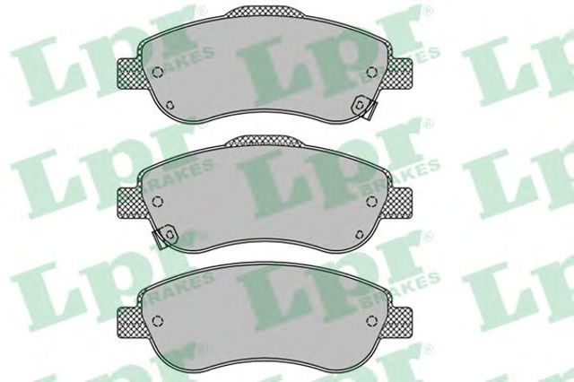 Передние тормозные колодки 05P1456 LPR