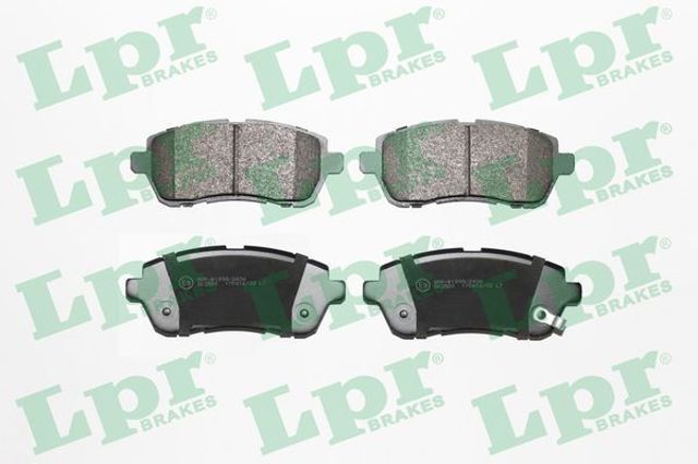 LPR 05P1464 Передние тормозные колодки в наличии Кривой Рог