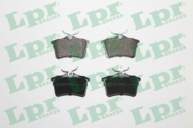 Задние дисковые колодки 05P1500 LPR