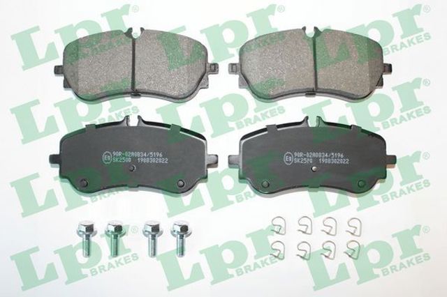 Комплект задних колодок 05P2022 LPR