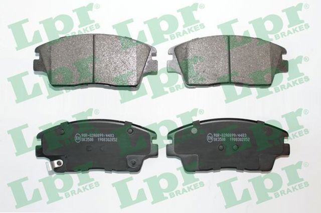 Передние тормозные колодки 05P2052 LPR