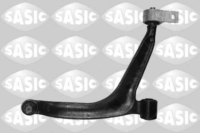 Правый рычаг передней нижней подвески 5213F33 SASIC
