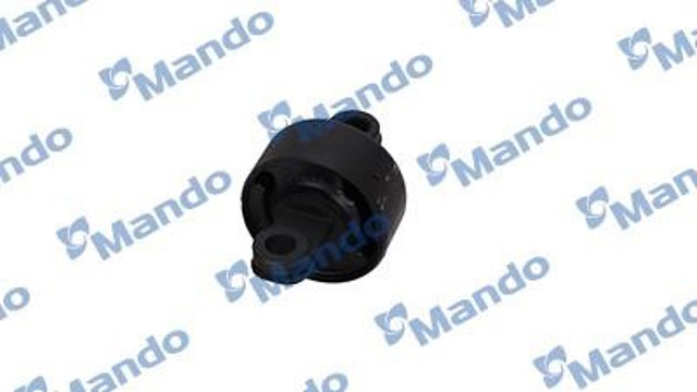 DCC010230 MANDO Сайлентблок заднего продольного рычага передний купить в Винница
