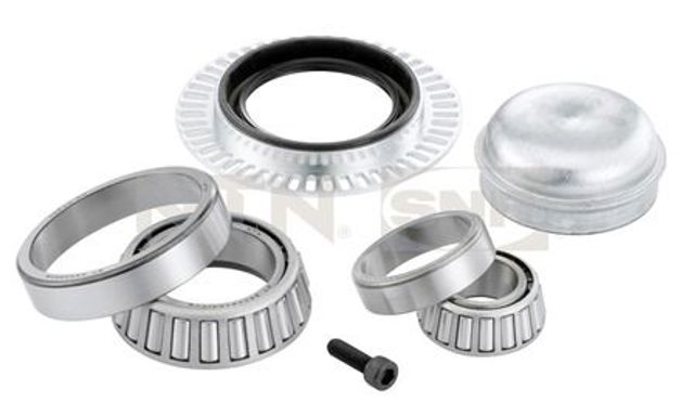 Подшипник ступицы передней R15135 SNR