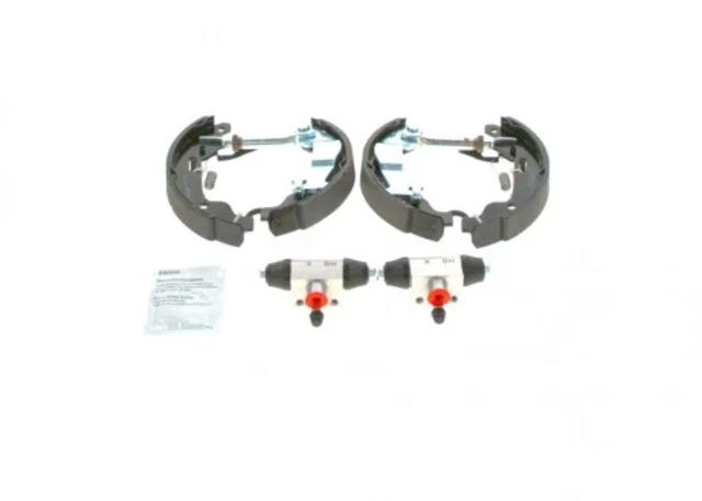 Тормоза рабочие задние ножные и тормозные барабаны 0204114648 BOSCH