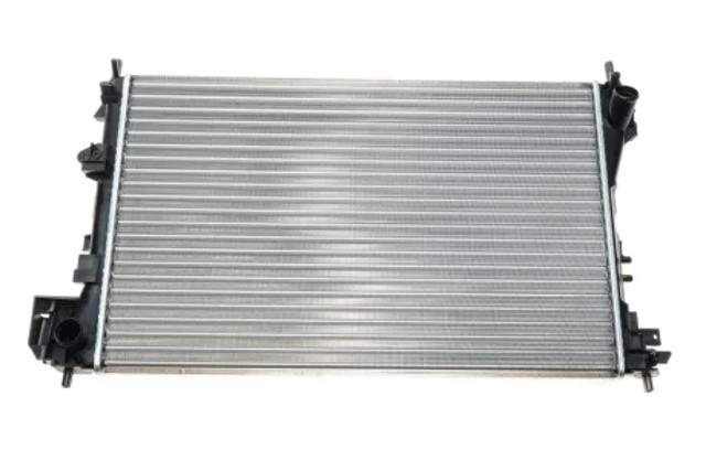 Радиатор Saab 9-3